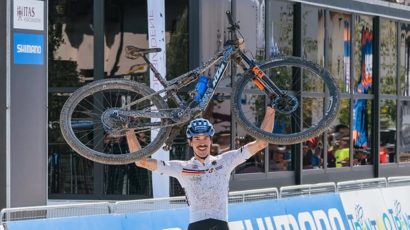 Andreas Seewald y Anna Weinbeer, nuevos campeones del mundo de XCM